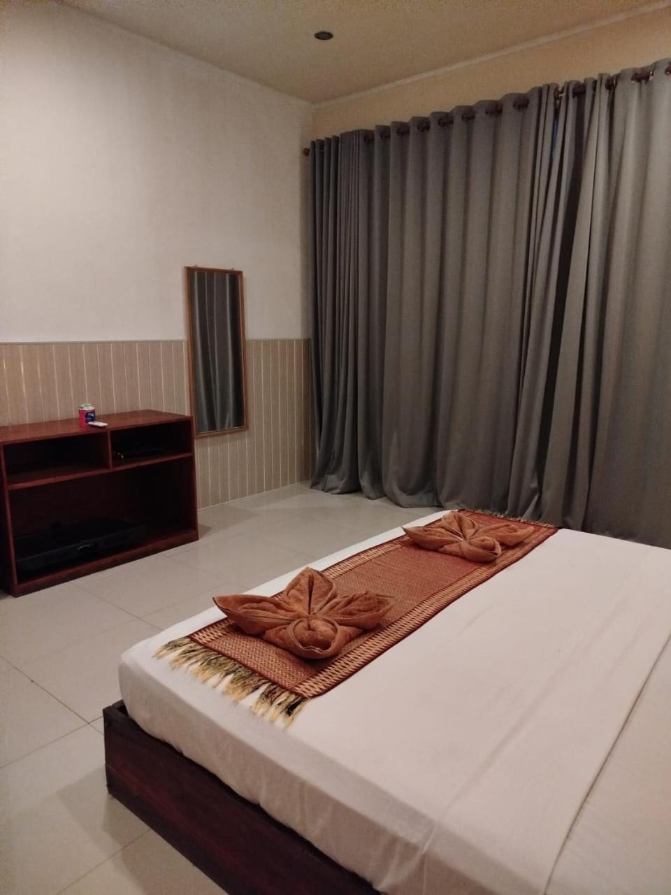 Wisma Bunda Gili Trawangan Exterior photo