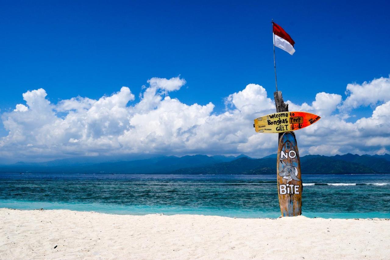Wisma Bunda Gili Trawangan Exterior photo