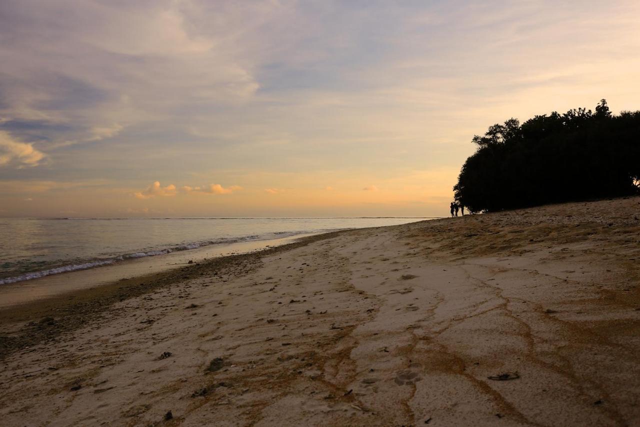 Wisma Bunda Gili Trawangan Exterior photo